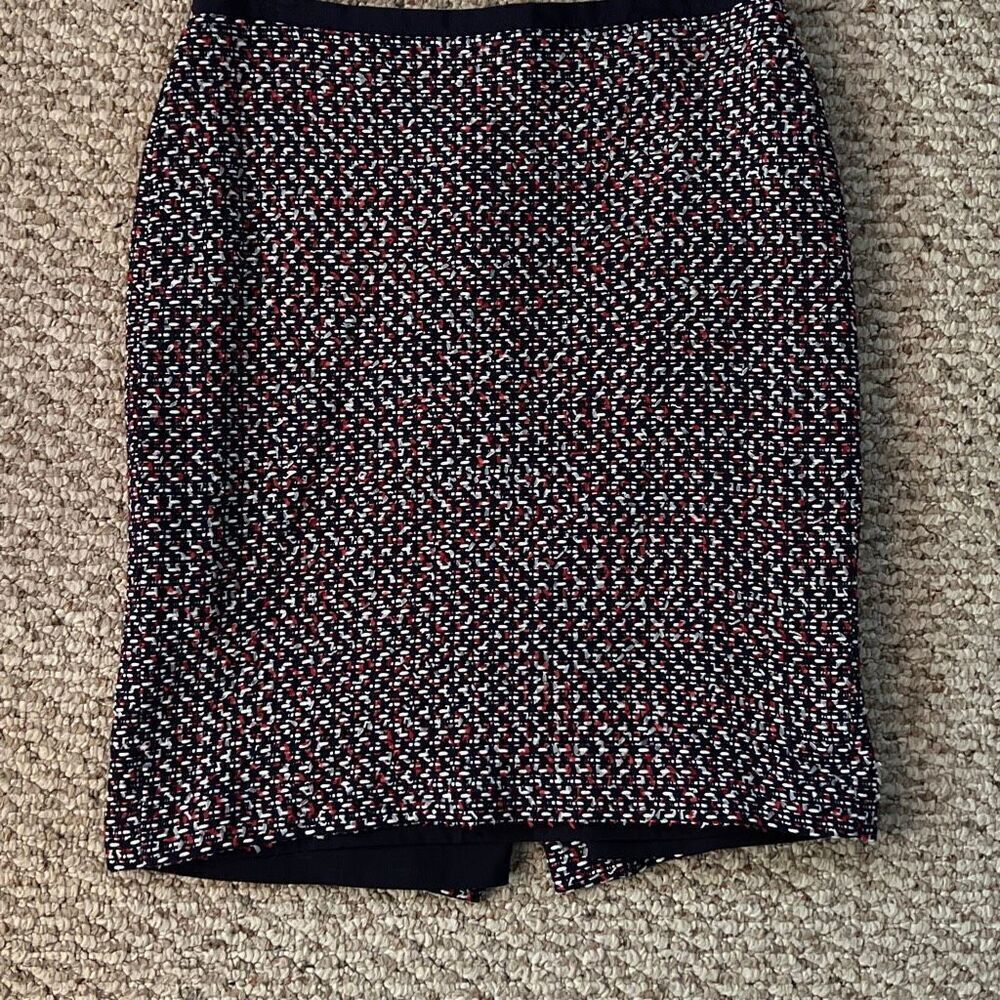 Talbots Size 8 Blue and red plaid pencil skirt tweed